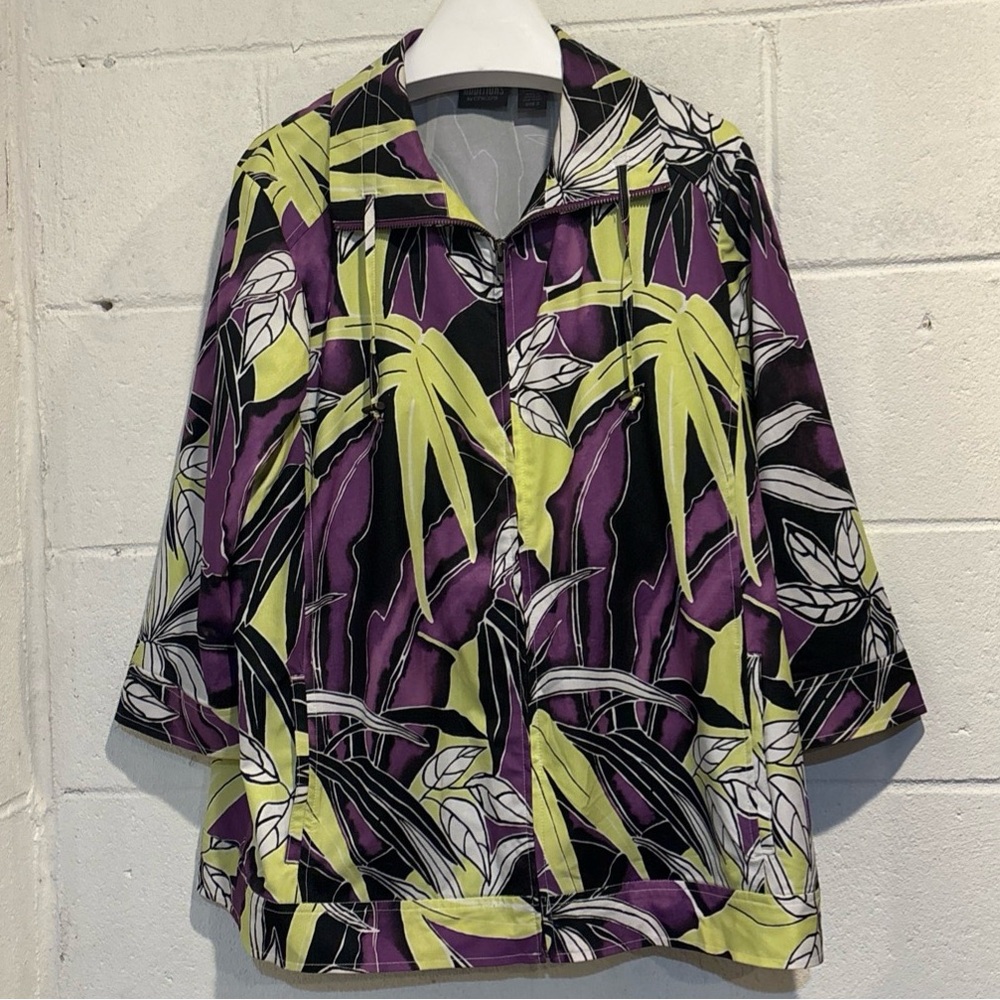 Chico’s women’s windbreaker jacket zipper front yellow and purple floral size L